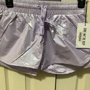 Zyia lilac shine bomber shorts. Size XS